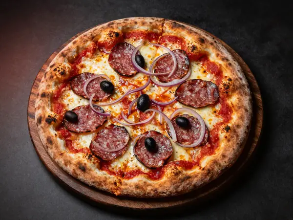 Salamipizza